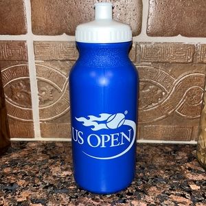 US OPEN plastic sports water bottle pop top drink Brand New never used